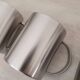 4 Grandes Tasses en inox et son support métallique