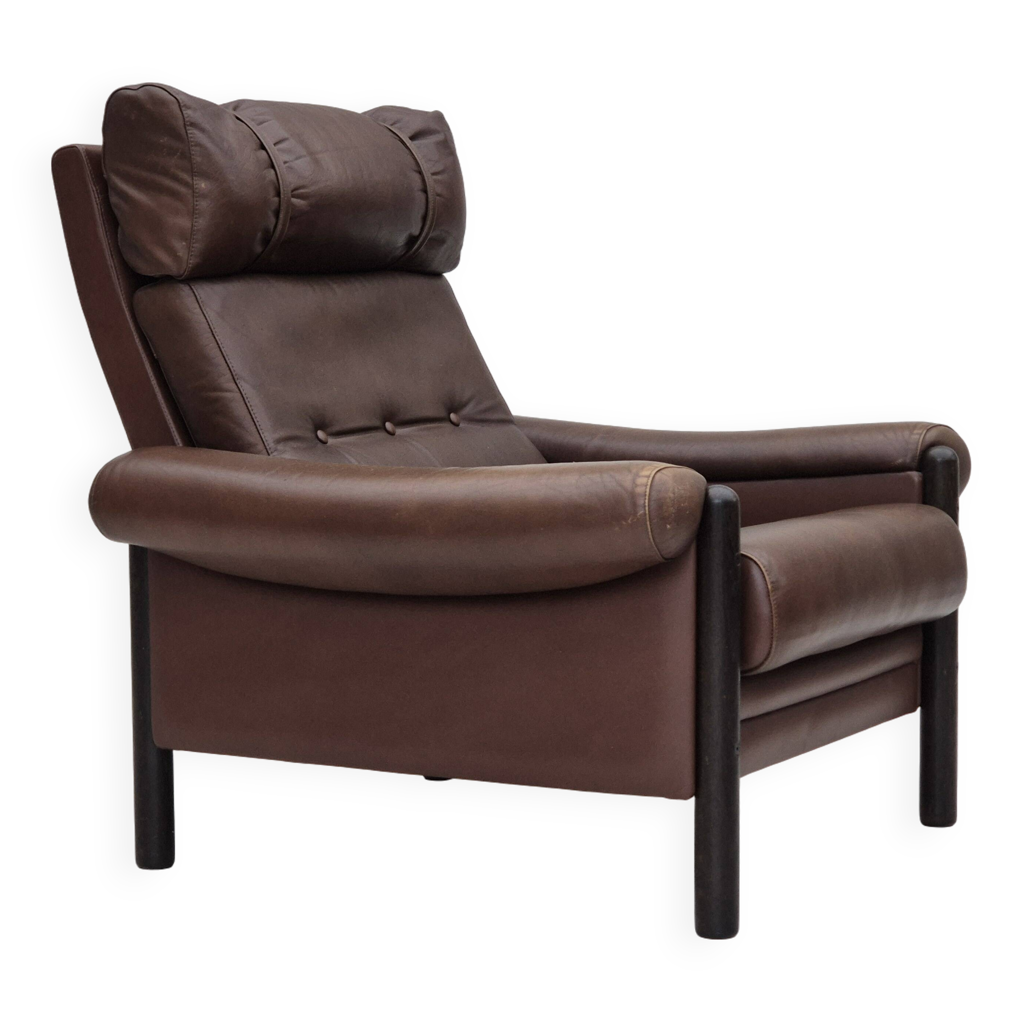 1970s, Danish armchair, original condition, furniture leather, dark oak wood.