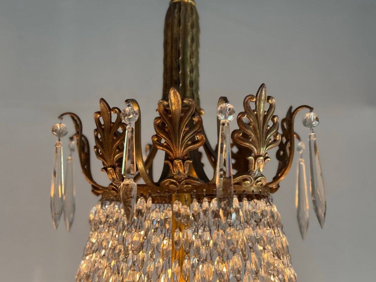 Oval-Shaped Pearl and Bronze Bag Chandelier, Circa 1900