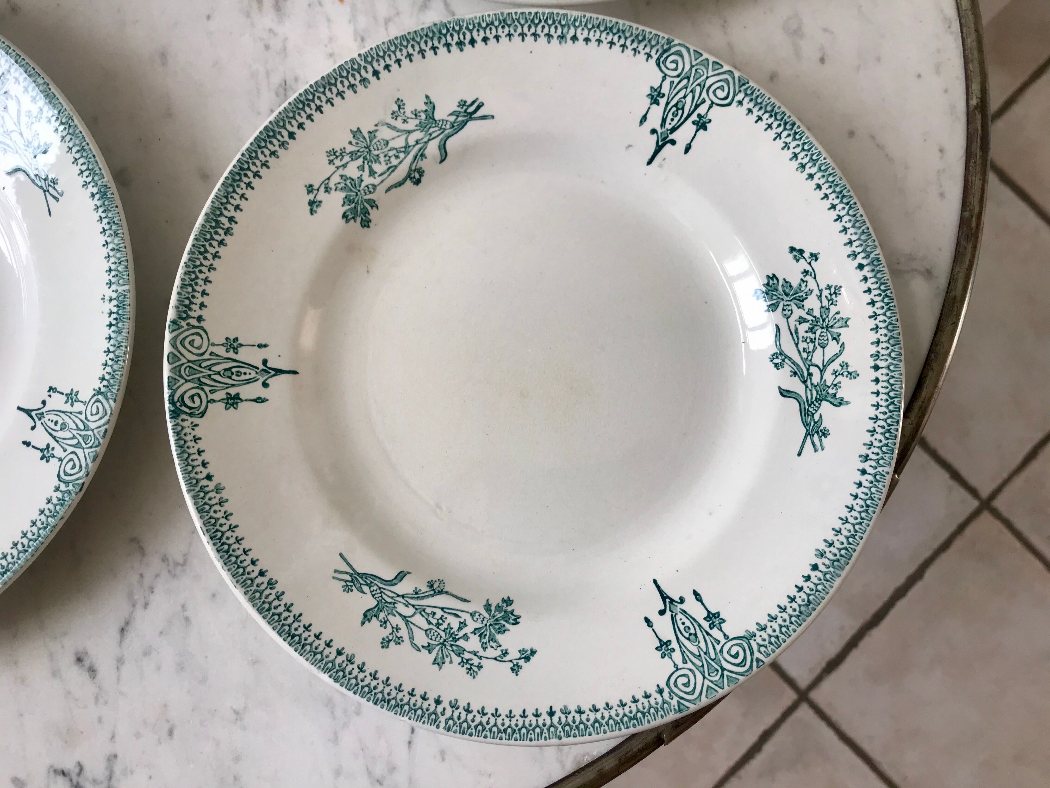 Set of 4 flat plates Terre de Fer Saint-Amand XIXth