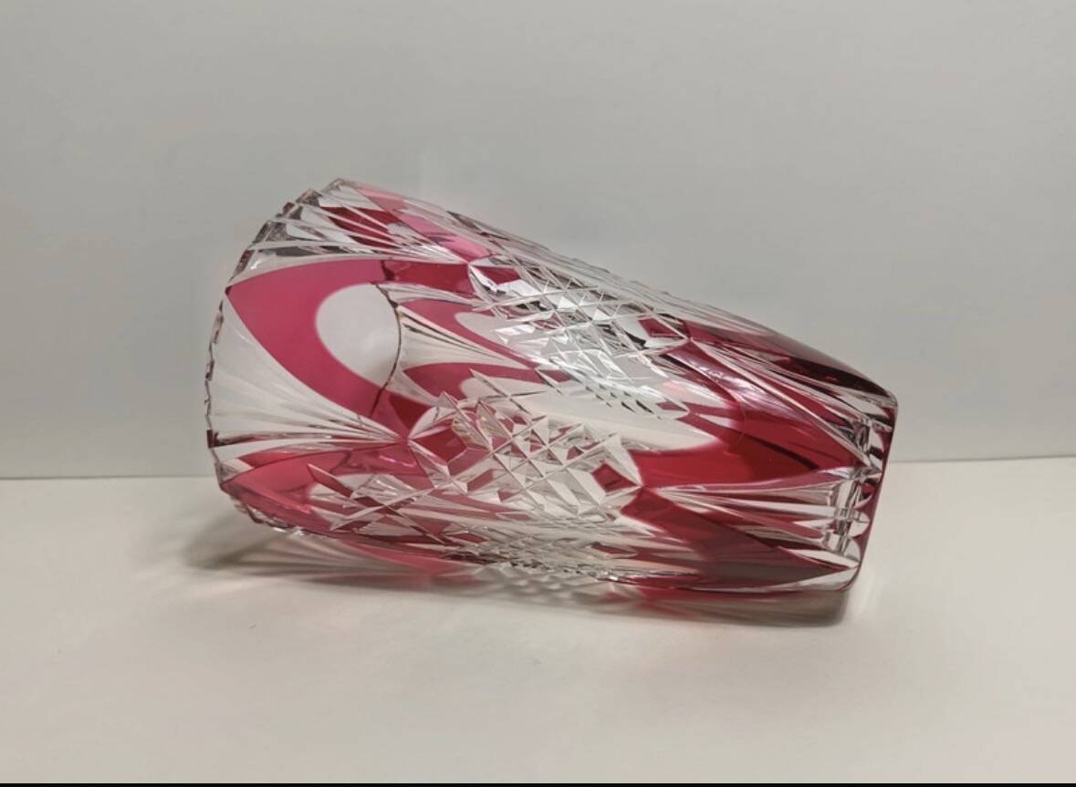 Val Saint Lambert vase in cut ruby double crystal – circa 1920-1950