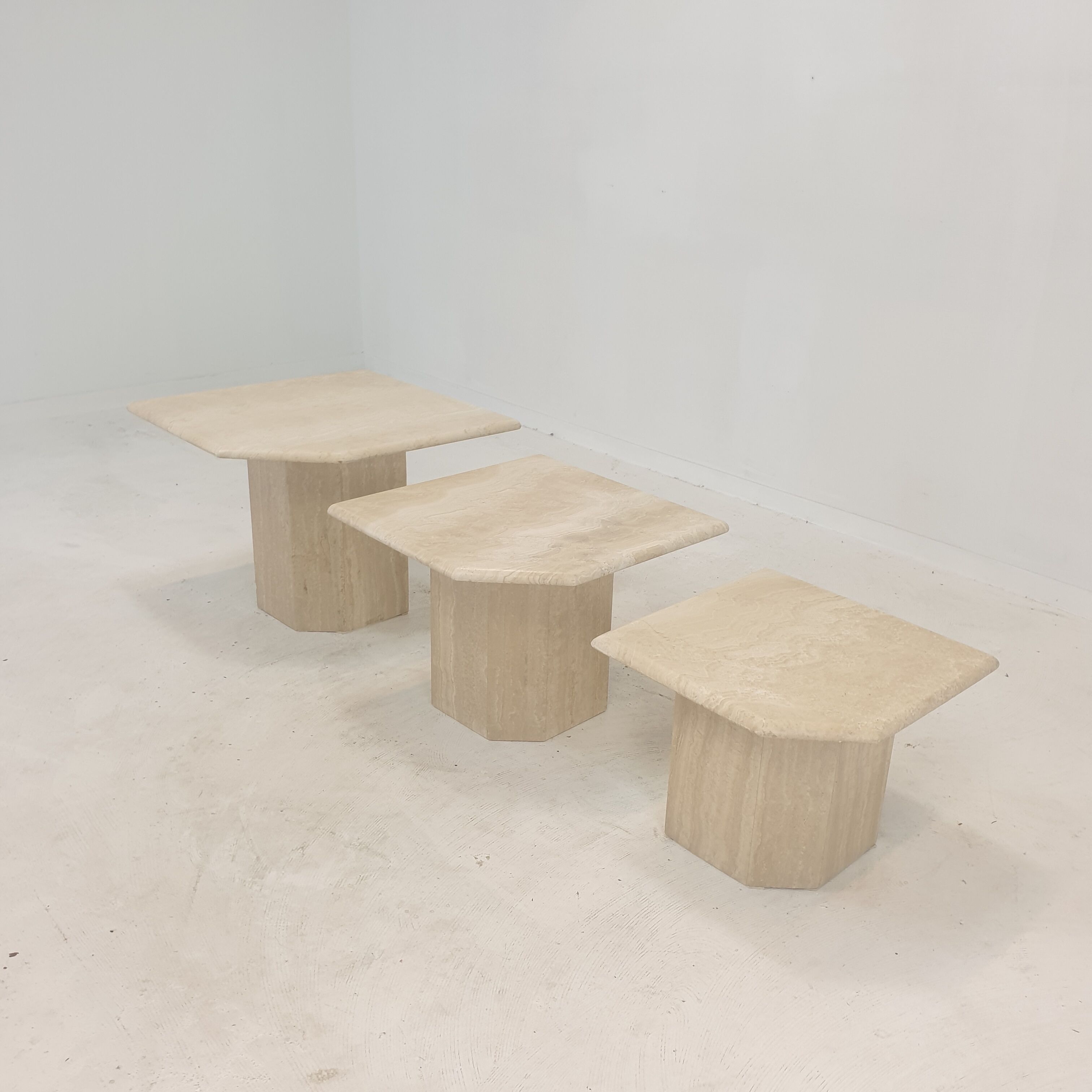 Set of 3 italian travertine coffee or side tables, 1980s