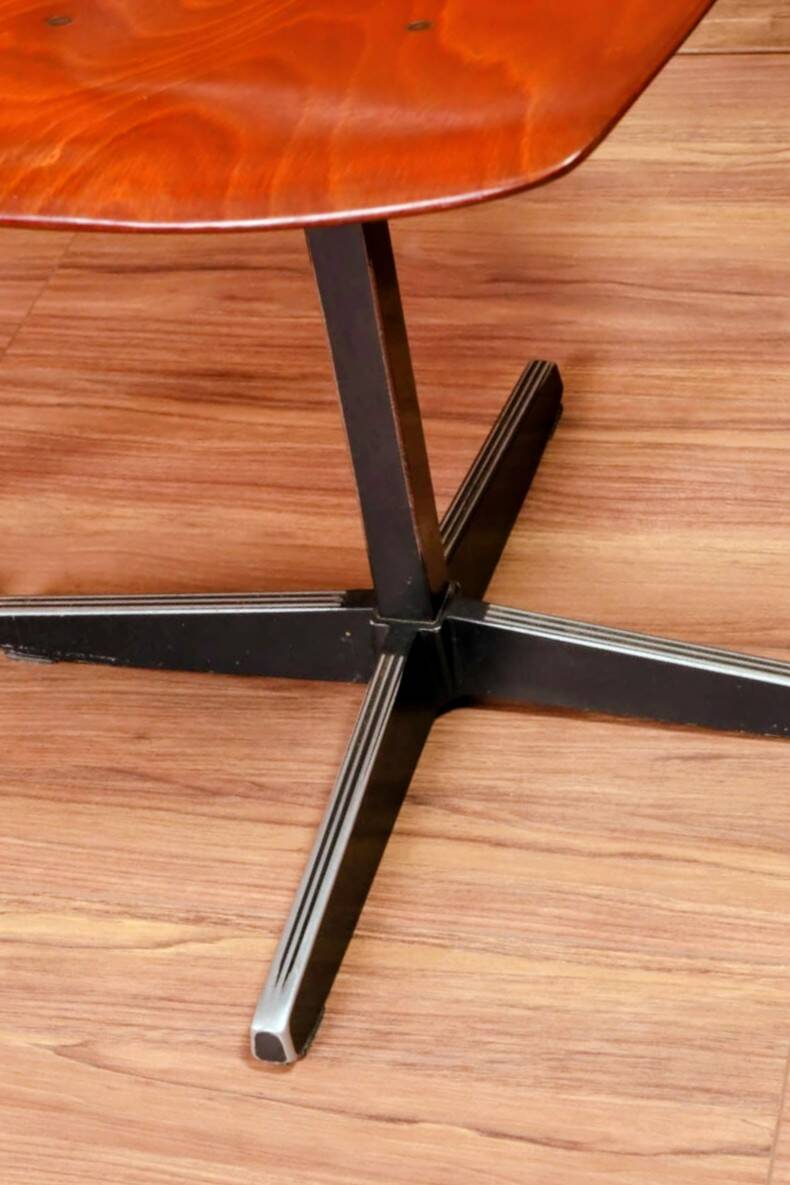 Pair of children's chairs made of plywood, vintage style, metal legs