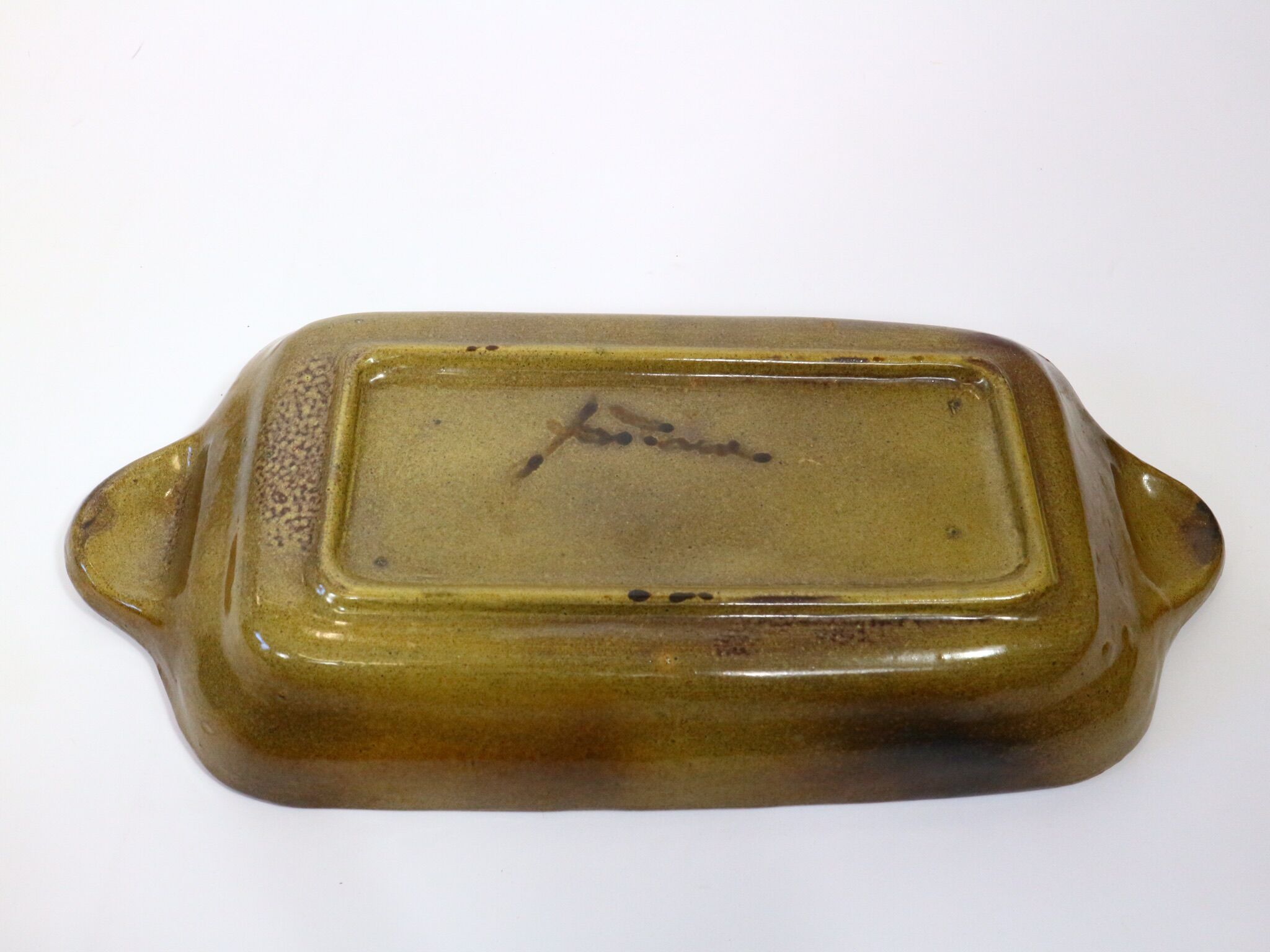 Vintage service plates and serving trays, 39 pieces, silk-screened.