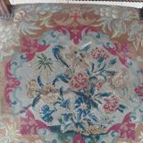 Paire de fauteuils Régence en noyer sculpté