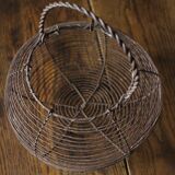 Wire salad basket