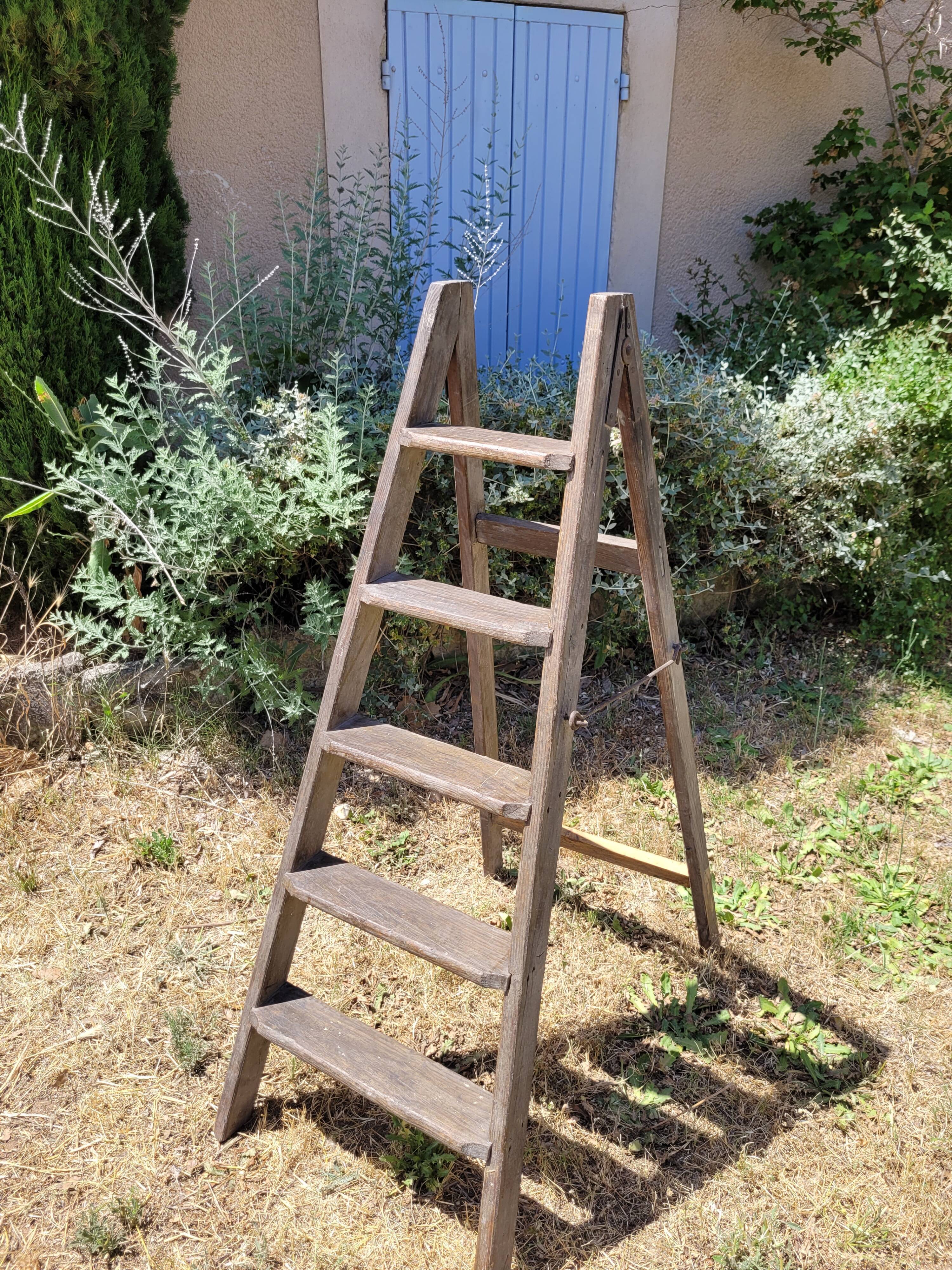 Vintage stepladder
