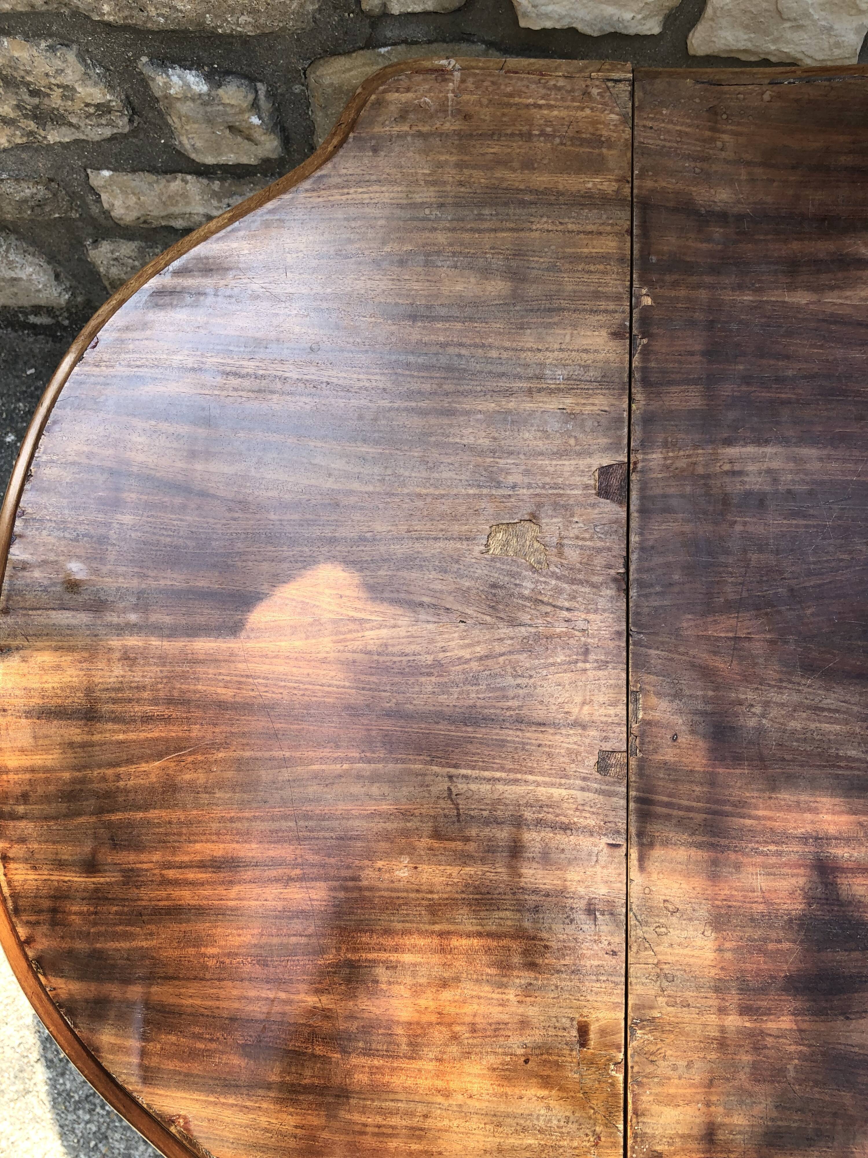 Mahogany middle table