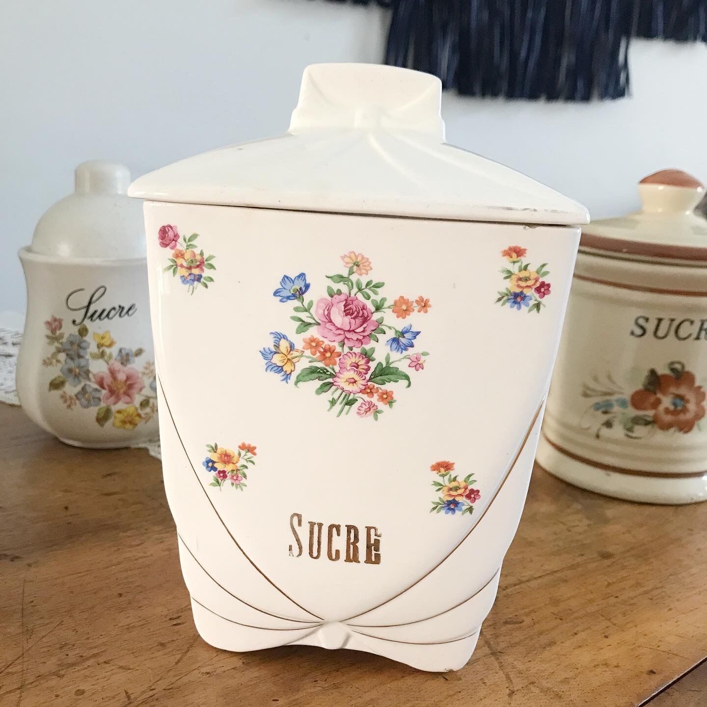 Pot "sucre" flowers and gilding