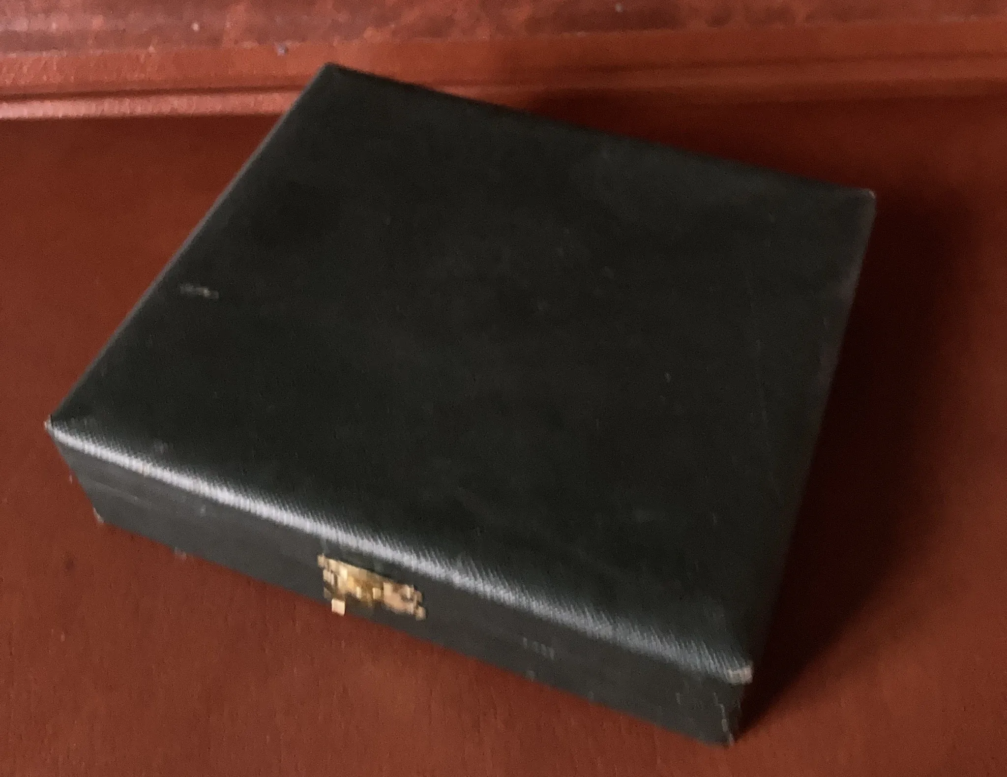 12 petites cuillères Villeroy Christofle dans leur écrin