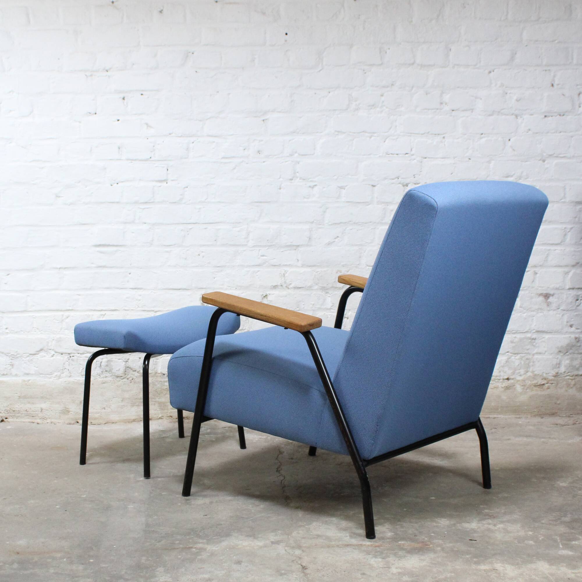 “Rio” armchair and bull ottoman by Pierre Guariche for Meurop 1962