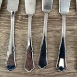 14 fish cutlery sets, 6 forks, 6 knives, 2 stainless steel serving cutlery sets