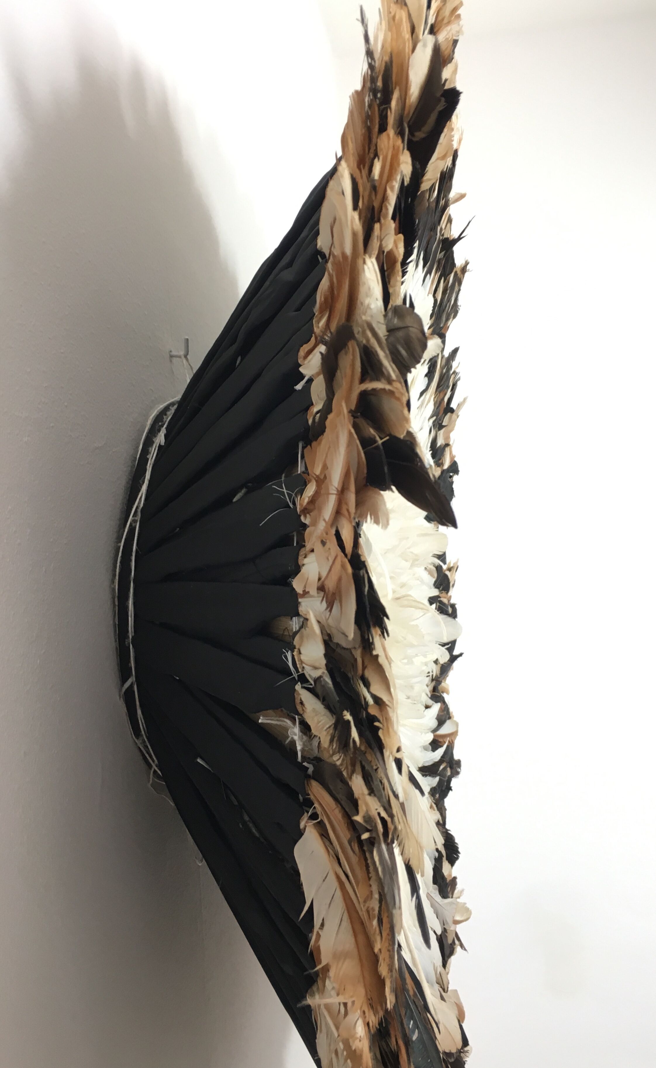 Juju hat 80cm blanc noir moucheté
