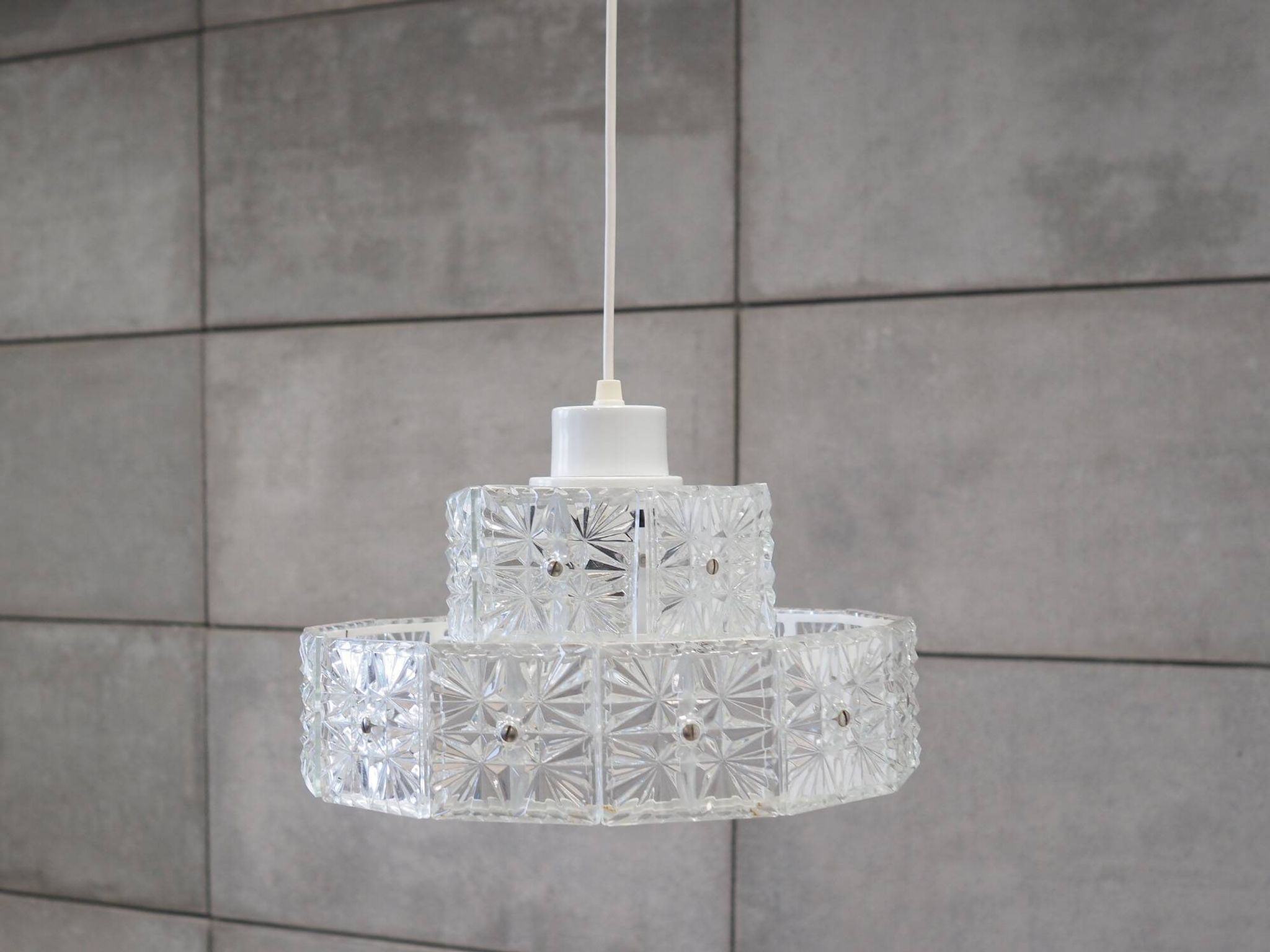 Lampe suspendue, design danois, années 1970, production : Danemark