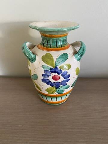 Vintage Italian vase colorful flower sign