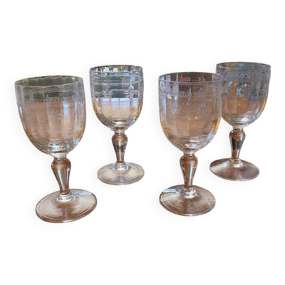 Verres à pied fin XIX ème