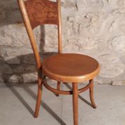 Chaise bistrot en bois courbé dossier avec décor