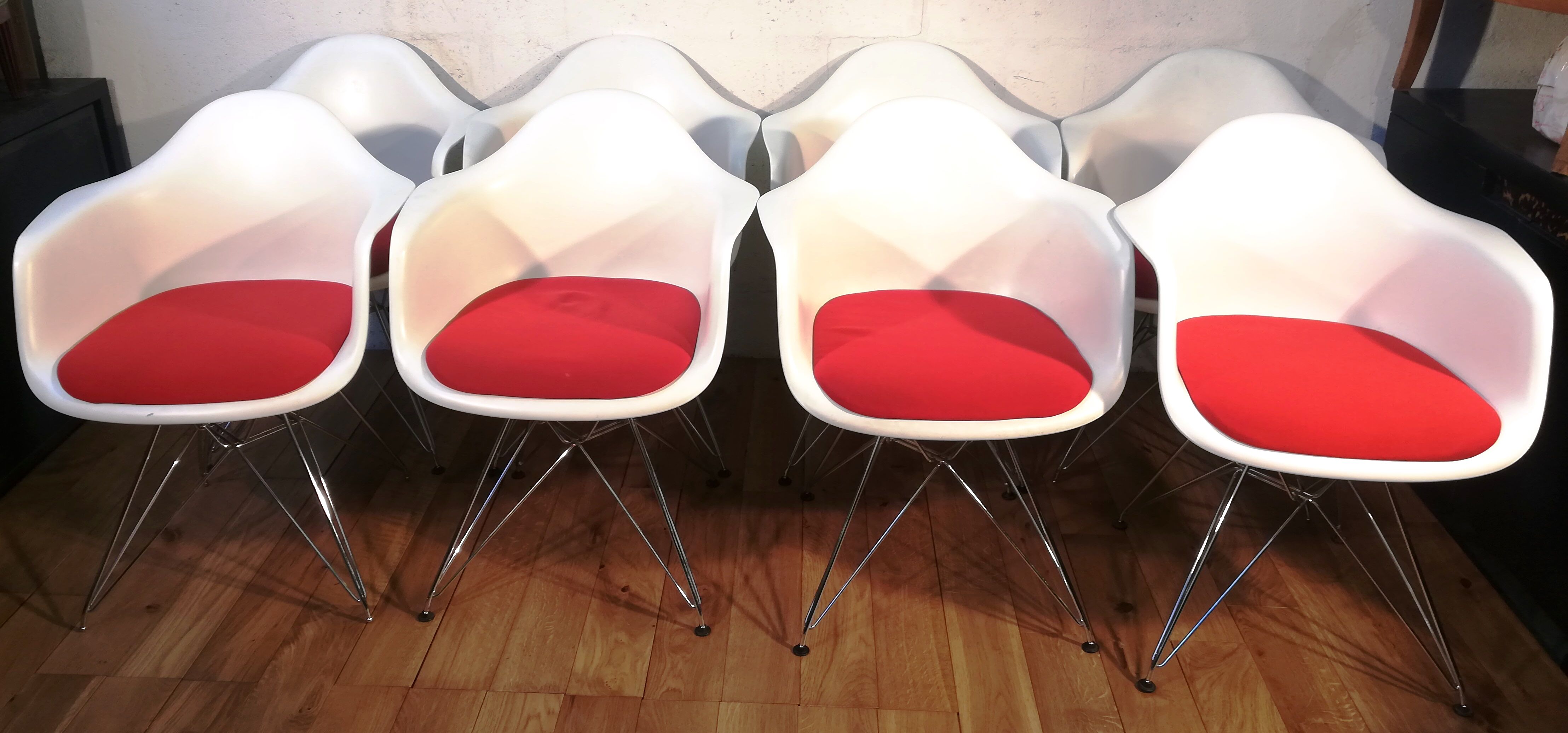 DAR armchair by Charles & Ray Eames Vitra edition