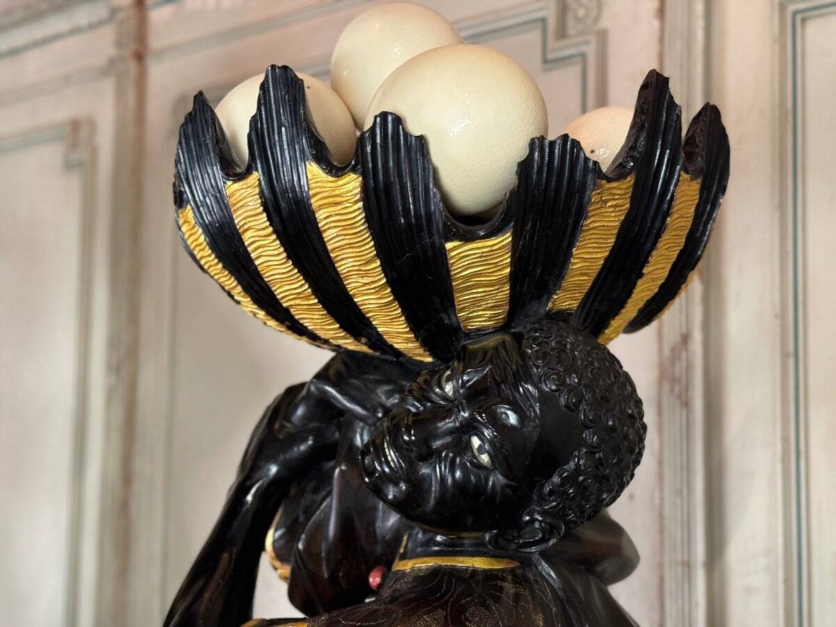 Pair of Moorish vasque holders, lacquered and gilded Venetian sculptures, circa 1880.