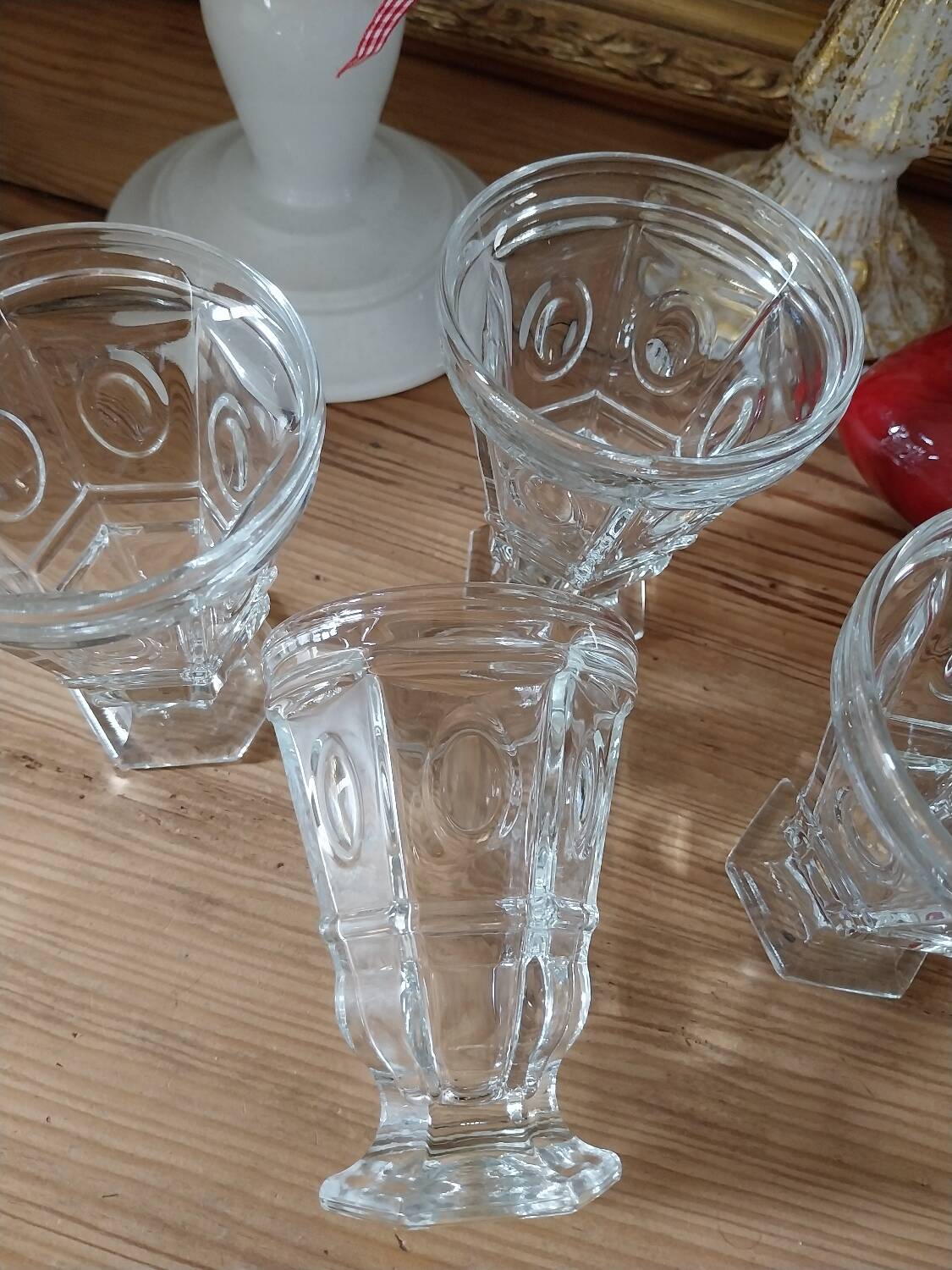 Violet glasses/cups