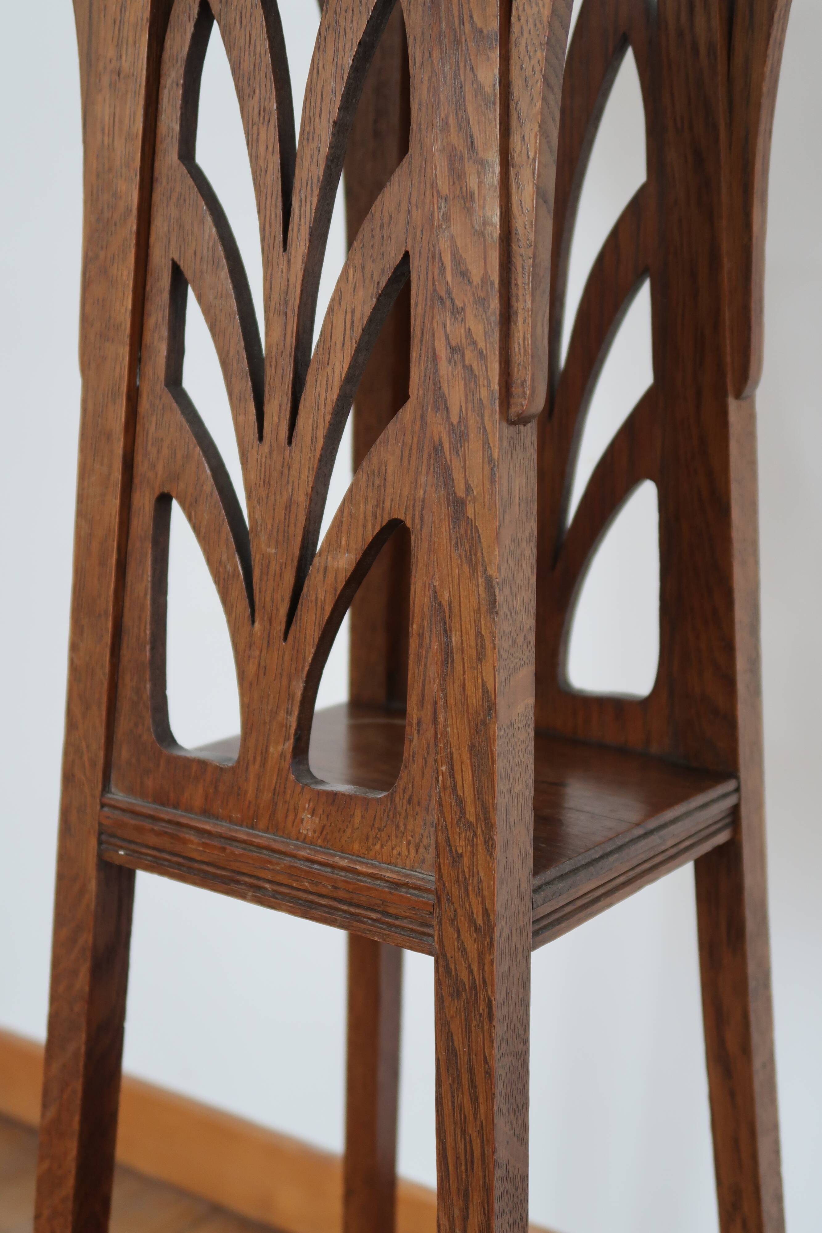 Art Deco wooden plant holder