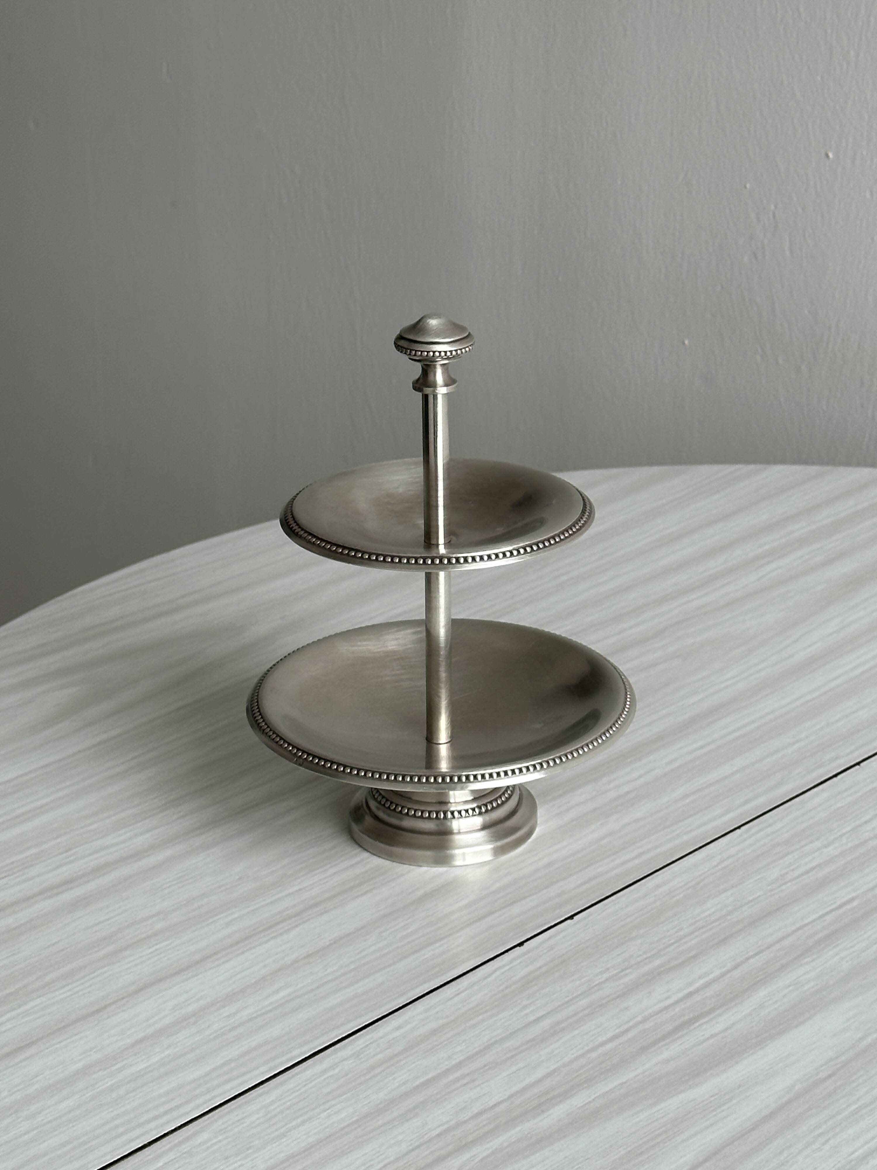 Silver-plated metal tiered dish