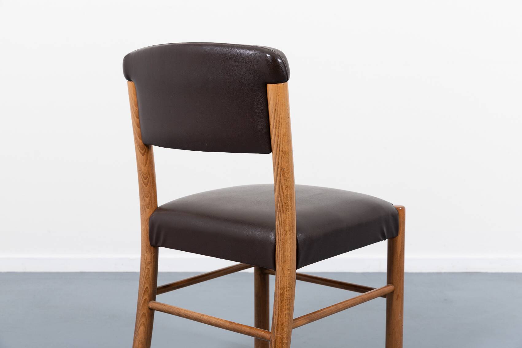Chaises italiennes modernes du milieu du siècle, 1960
