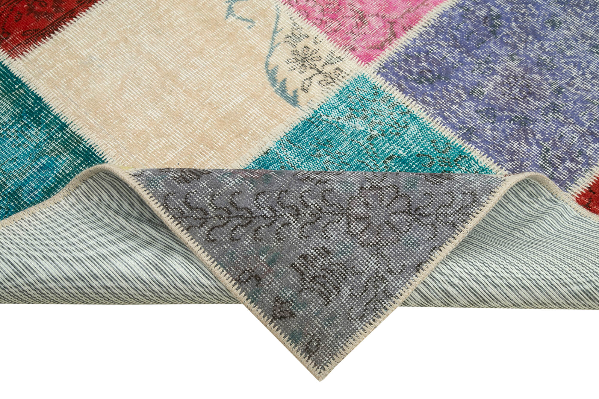 Handmade oriental contemporary 208 cm x 300 cm multicolor patchwork rug