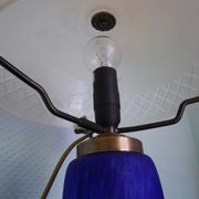 Lamp to lay, crystal lampshade cut with brass rosette, lamp foot in glass pase