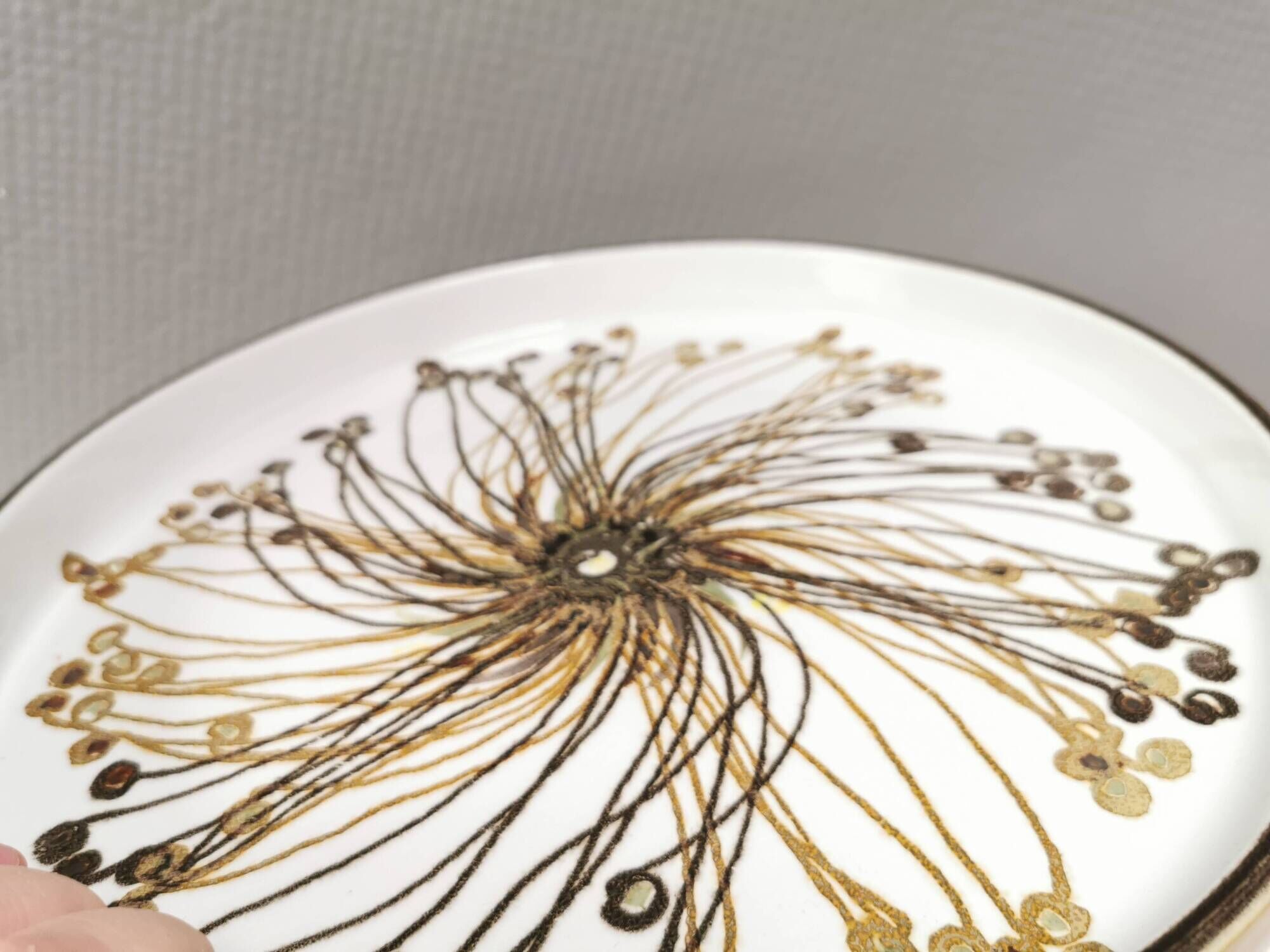 Royal Copenhagen Faience dish, designed by Ellen Malmer (EM) 1960s Denmark