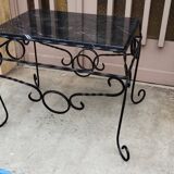 Table basse en fer forgé avec plateau en marbre noir