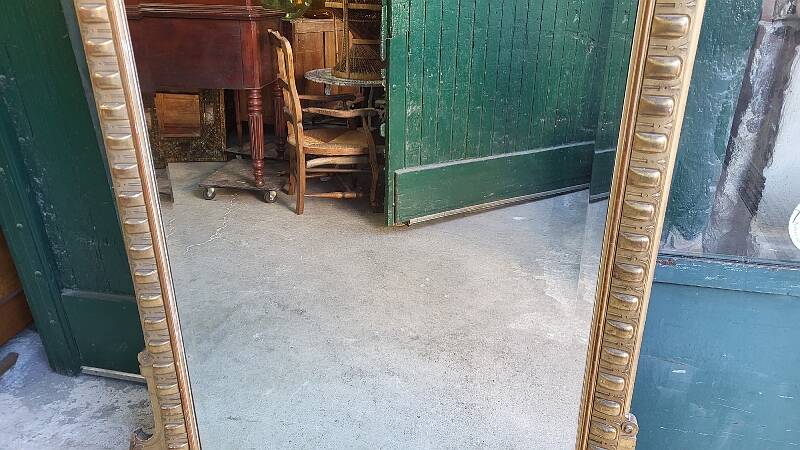 LARGE GOLDEN BEVELLED MIRROR WITH HEAD REF JE