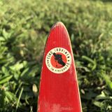 Vintage Esko Järvinen skis with shoes on bindings