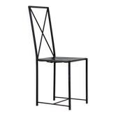 Chaise de salle à manger italienne postmoderne en cuir noir en forme de « X », années 1980