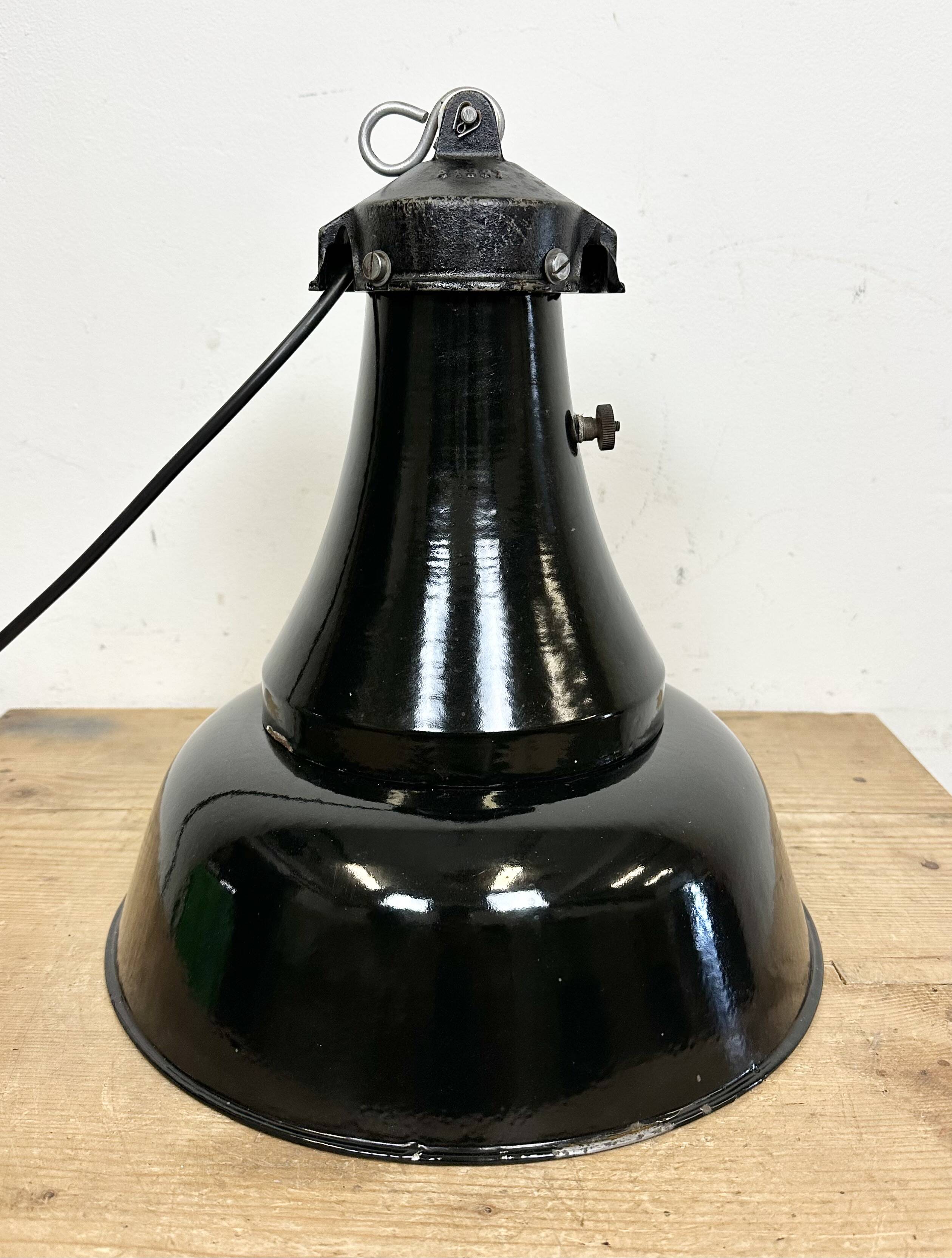Industrial Black Enamel Bauhaus Pendant Lamp, 1930s