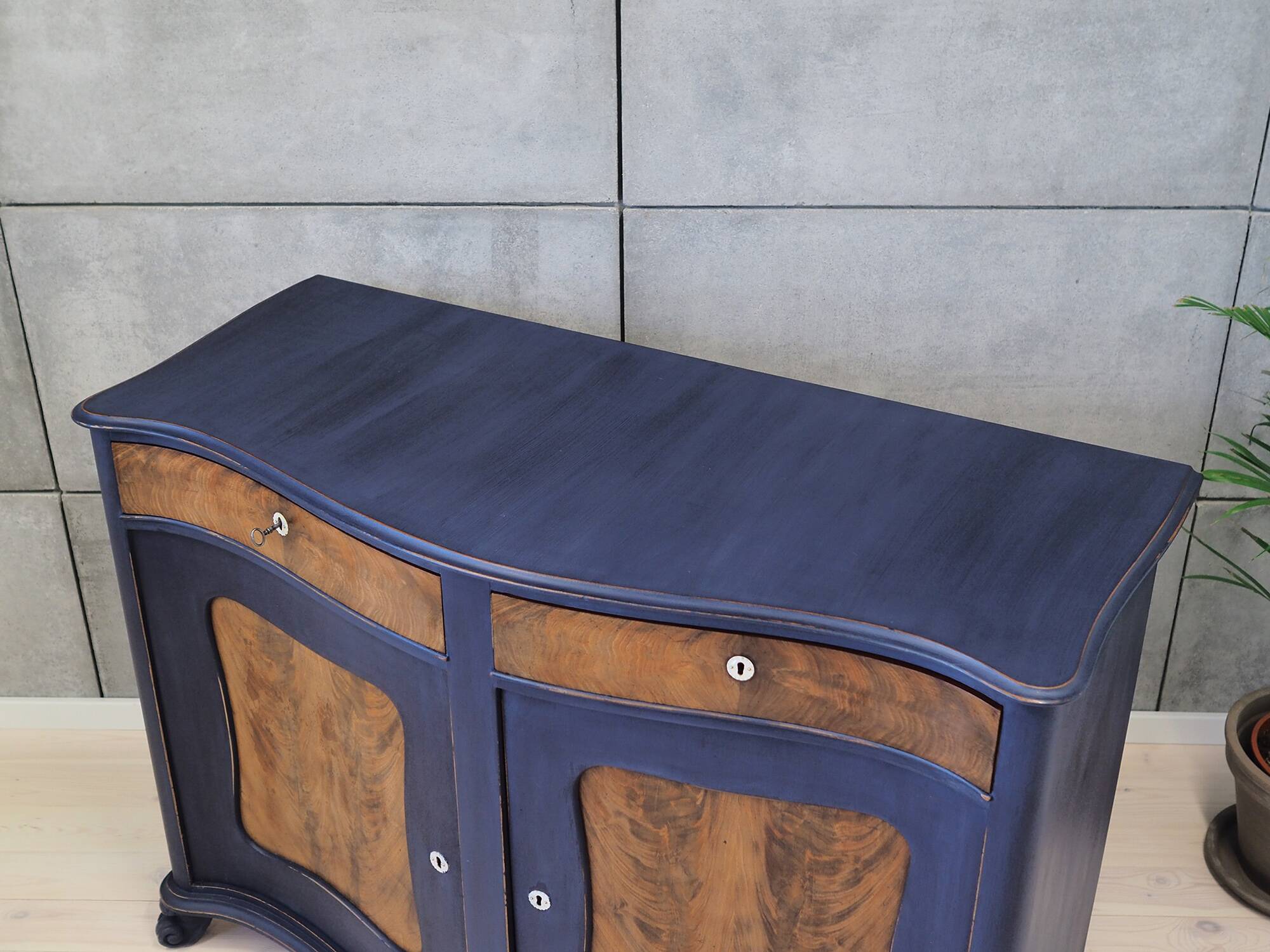 Dresser, French design, 1940s, production: France