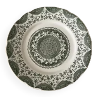 Medium porcelain plate