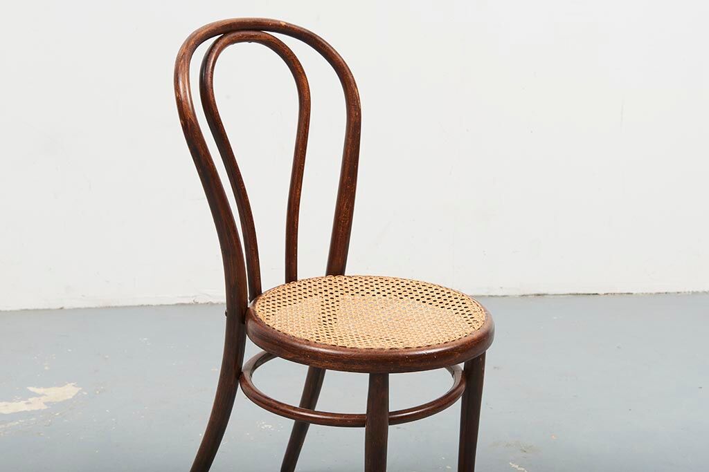 Thonet chair 18