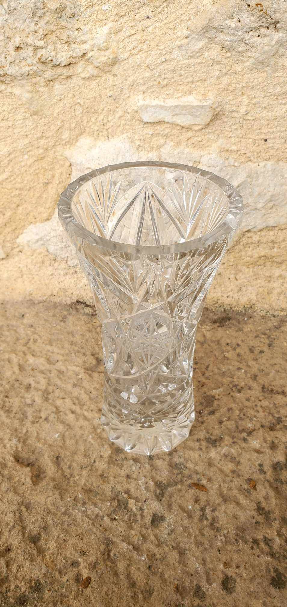 Chiseled crystal vase