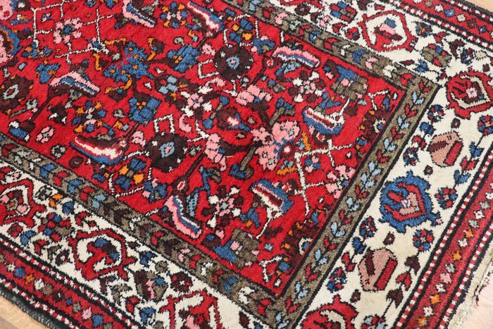 Hand-knotted hamadan carpet Iran 98x195cm