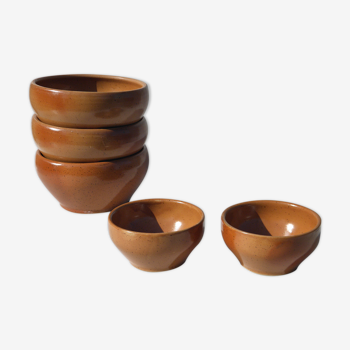 Set of 5 bowls in sandstone