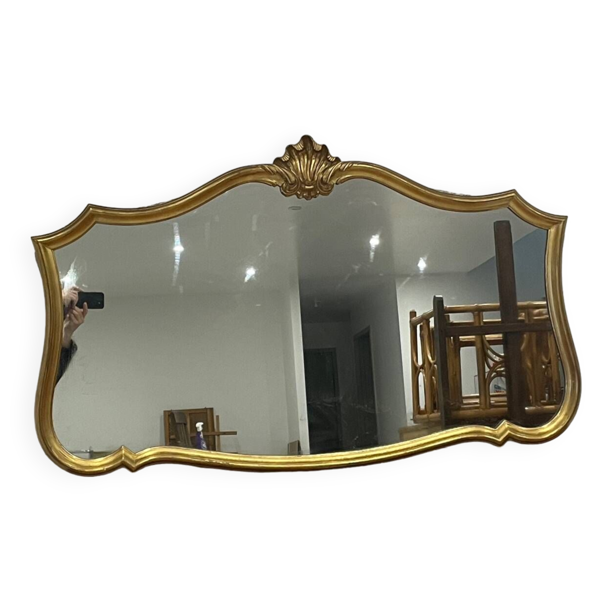 Large vintage mirror with an animated shape and Louis XV baroque style shell