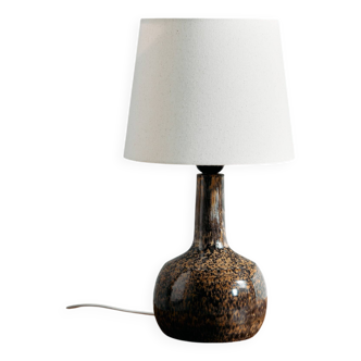 Lampe de table en céramique modèle 653 de Jette Hellerøe pour Axella