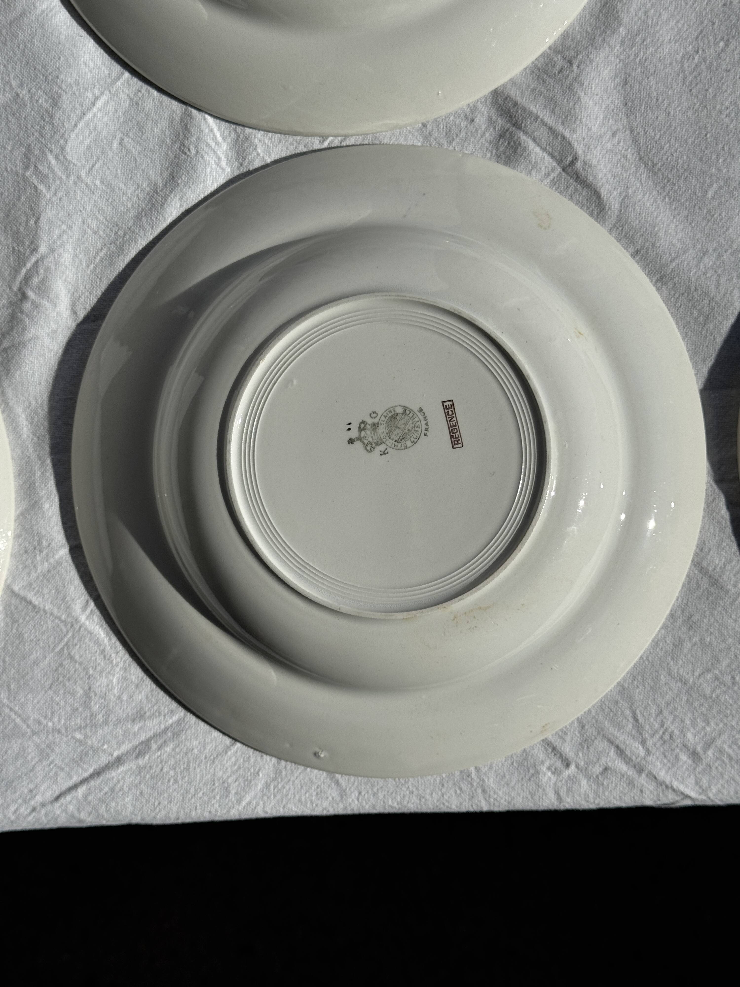 Set of 8 antique turquoise deep plates with a gold rim D22.5