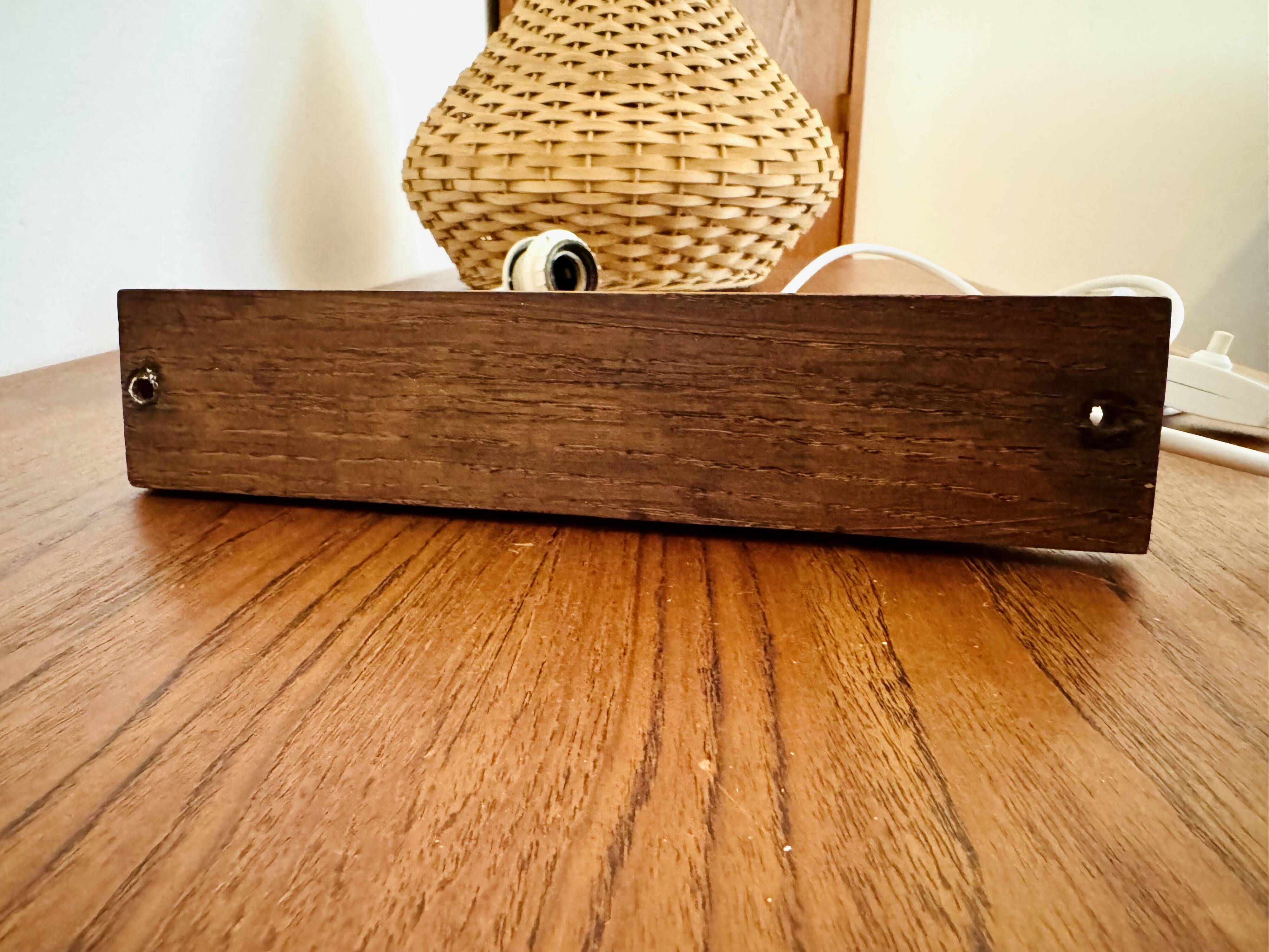 Adjustable Wicker Wall Lamp