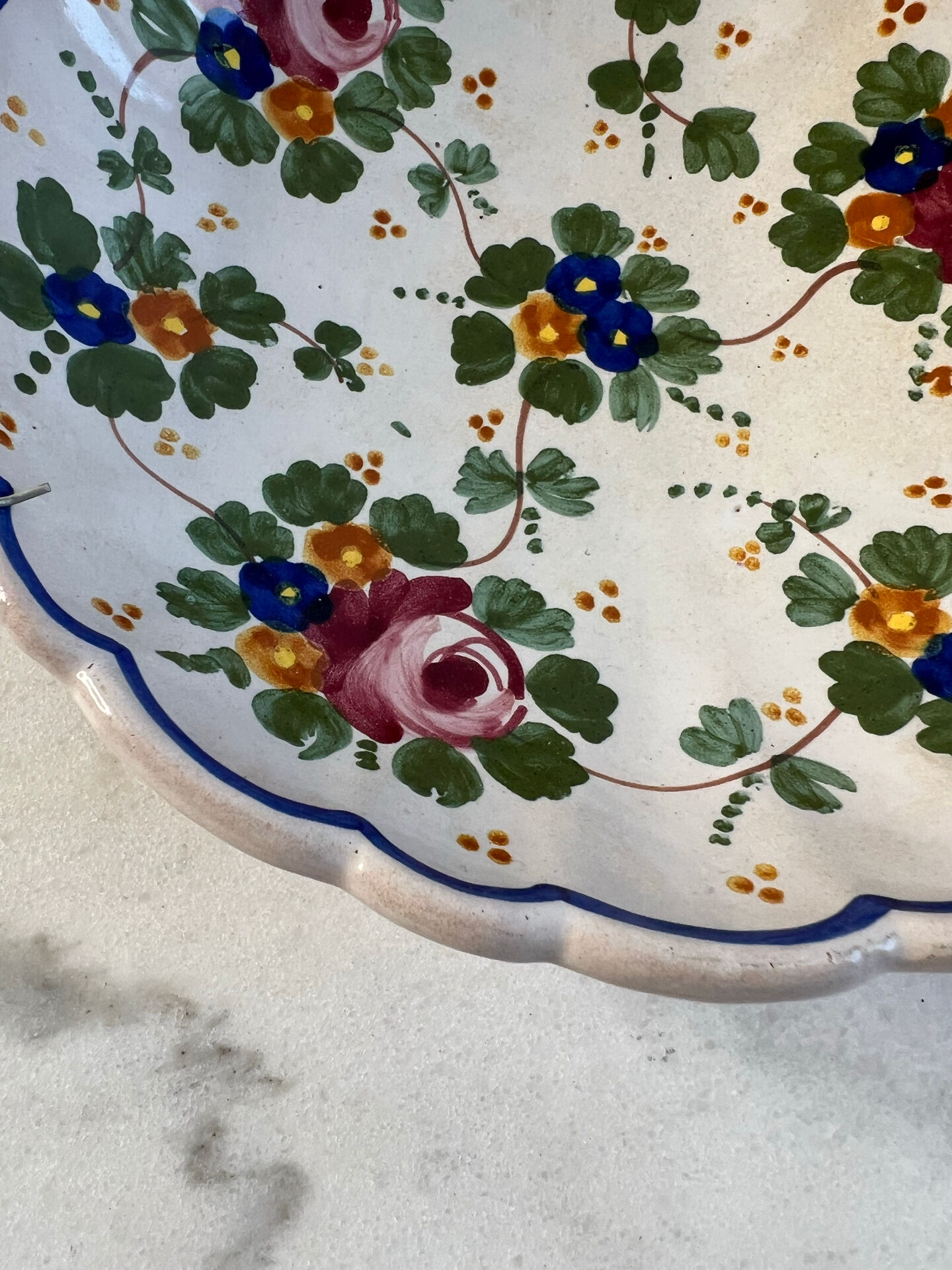 Coupelle décorative en faïence peinte à la main 20cm