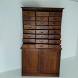 Cabinet de notaire ancien