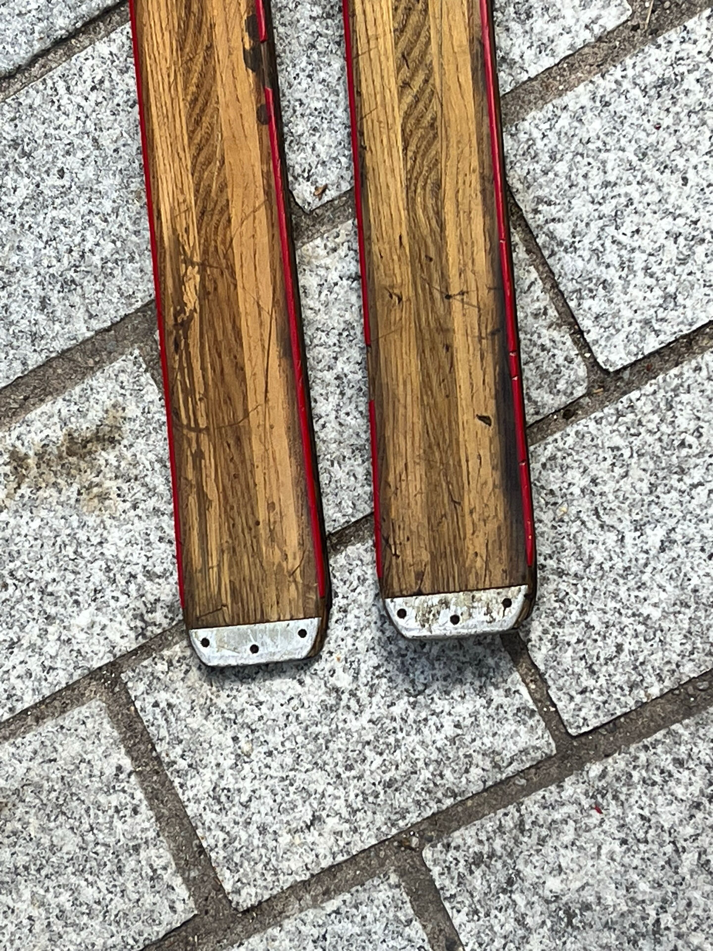 Vintage wooden skis pair L=193
