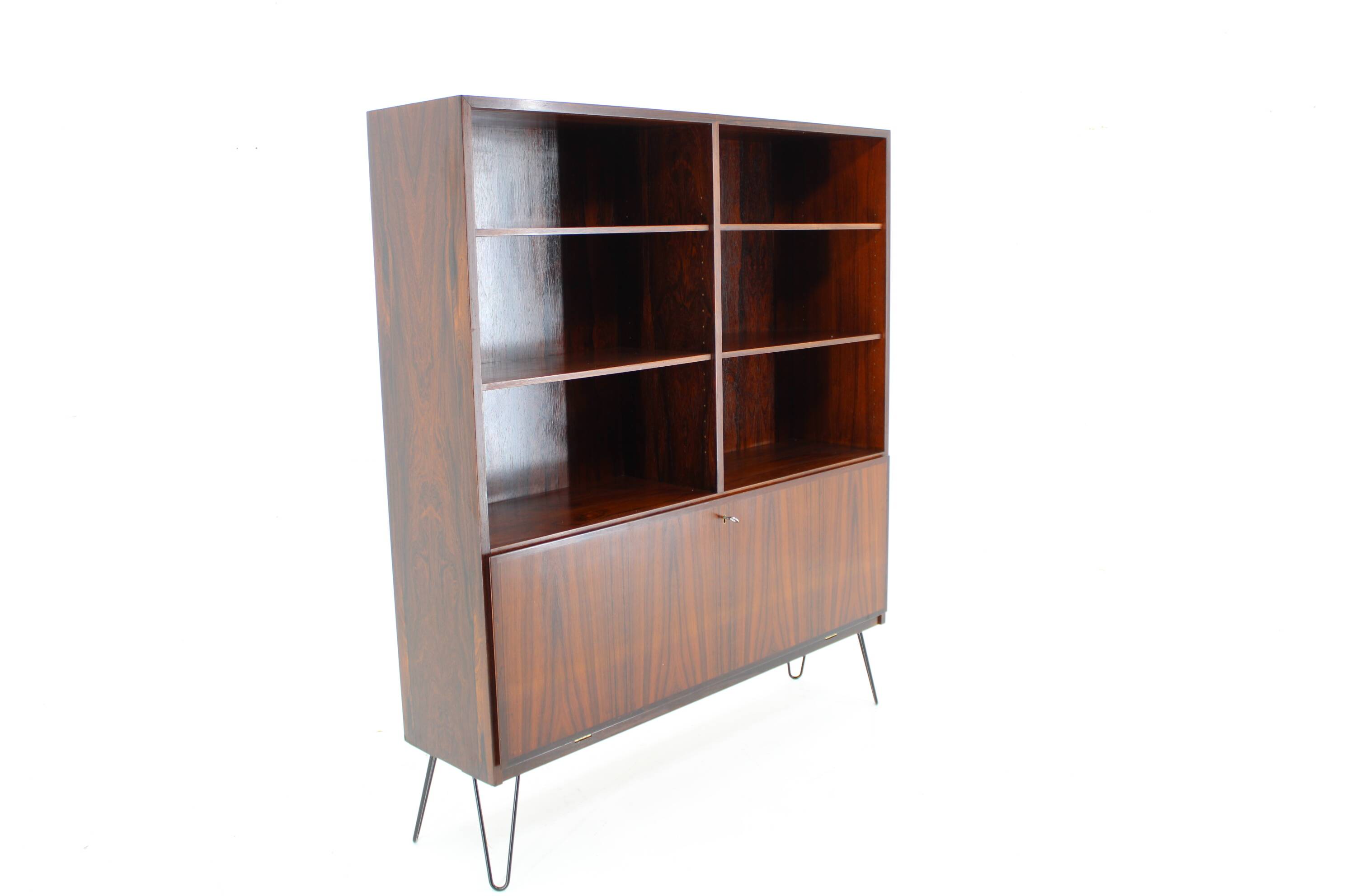 Bibliothèque Omann Jun Upcycled des années 1960, Danemark