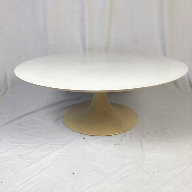 Large coffee table tulip foot and round turntable, Grosfillex 60s